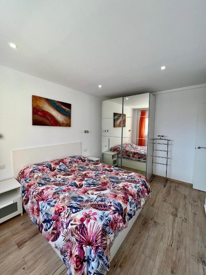 Apartment Crissol Los Cristianos  Dış mekan fotoğraf